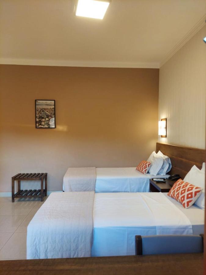 Hotel Pousada Santa Rita ريبيراو بريتو المظهر الخارجي الصورة