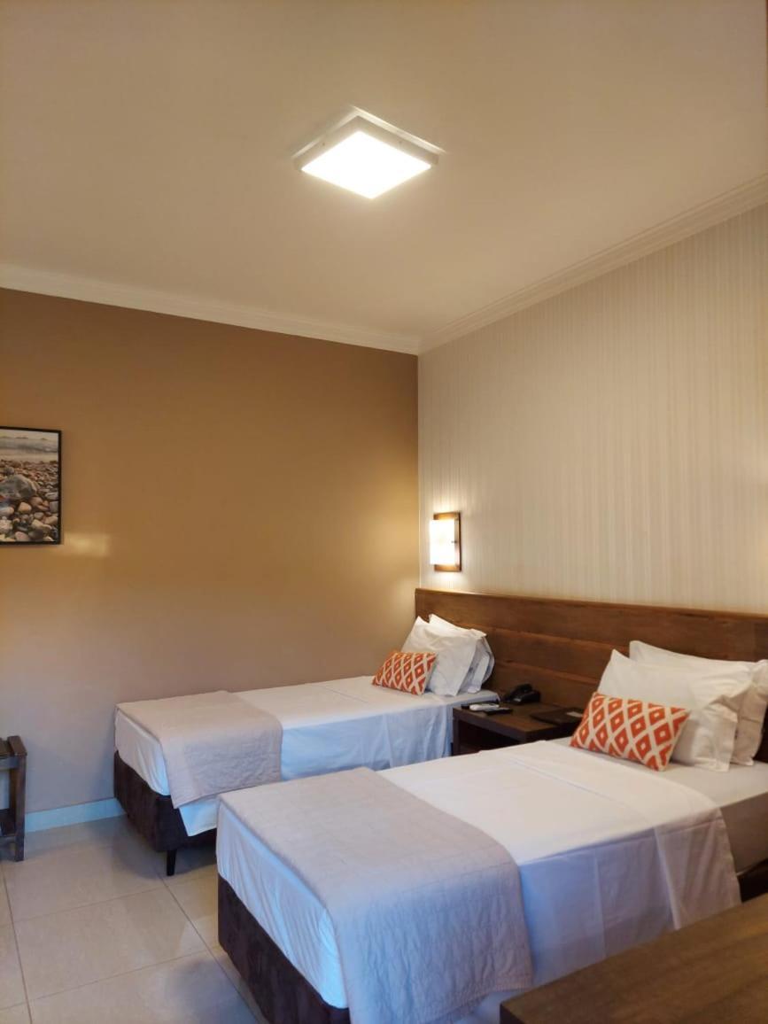 Hotel Pousada Santa Rita ريبيراو بريتو المظهر الخارجي الصورة