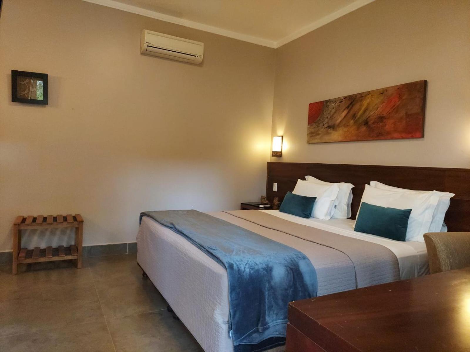 Hotel Pousada Santa Rita ريبيراو بريتو المظهر الخارجي الصورة