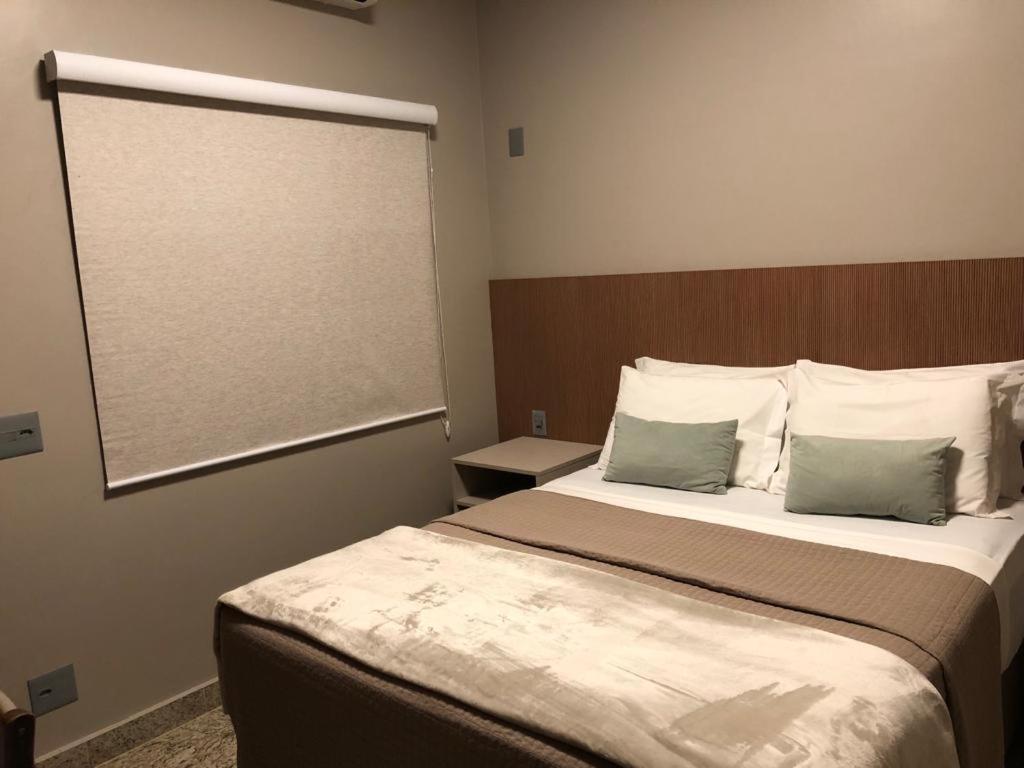 Hotel Pousada Santa Rita ريبيراو بريتو المظهر الخارجي الصورة