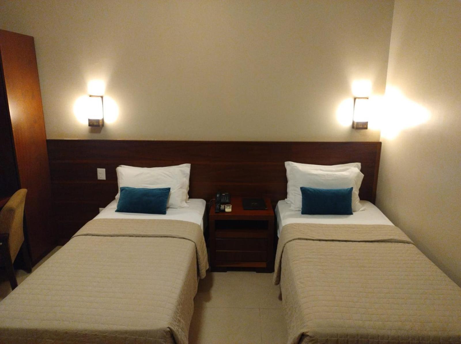Hotel Pousada Santa Rita ريبيراو بريتو المظهر الخارجي الصورة